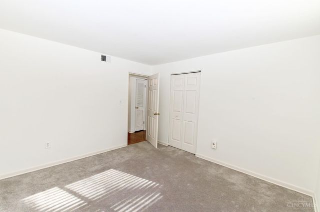 3065 Alpine Terrace, Cincinnati, OH 45208