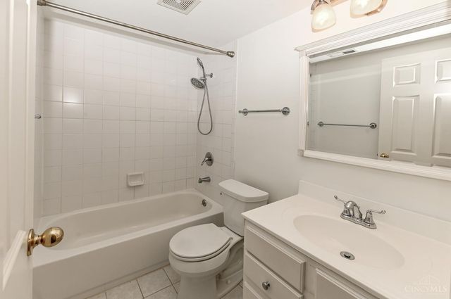 3065 Alpine Terrace, Cincinnati, OH 45208