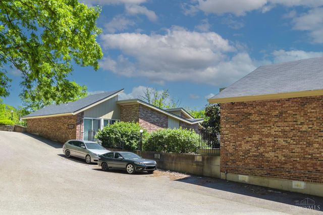 3065 Alpine Terrace, Cincinnati, OH 45208