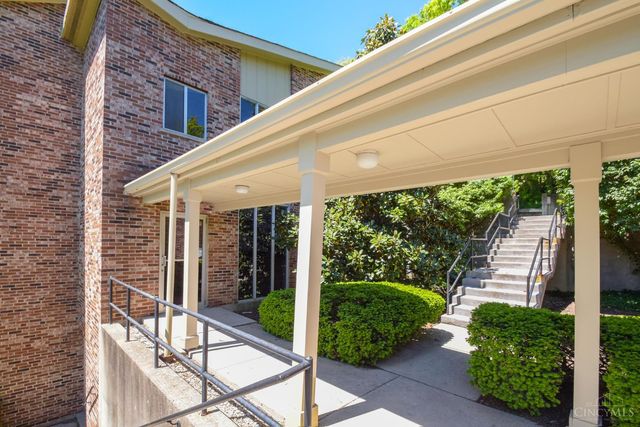 3065 Alpine Terrace, Cincinnati, OH 45208