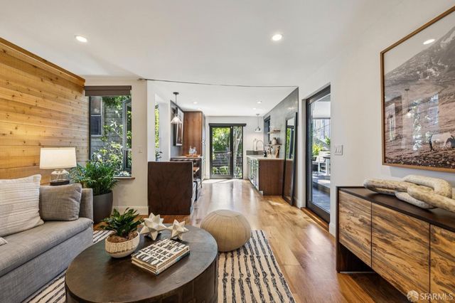 143 Collingwood Street, San Francisco, CA 94114