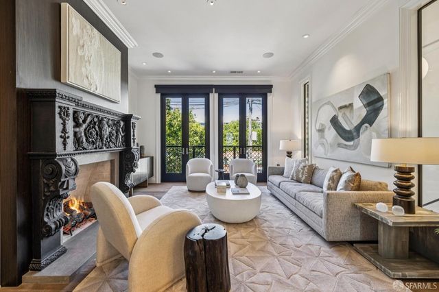 143 Collingwood Street, San Francisco, CA 94114
