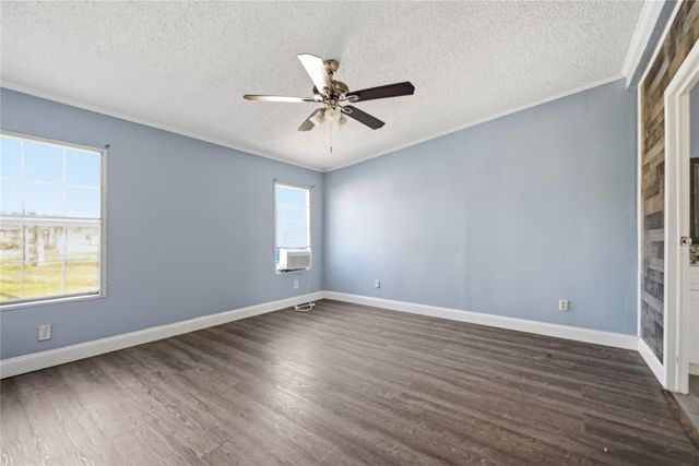 39512 Donigan Road, Brookshire, TX 77423