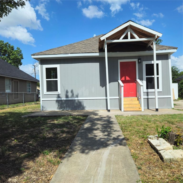 2826 Alaska, Dallas, TX 75216