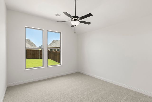 1733 Hillside Stroll Drive, Lavon, TX 75166