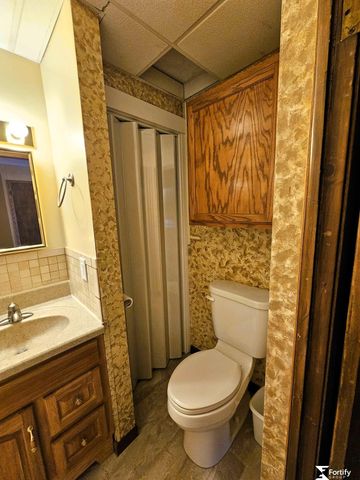 1017 K Street, Geneva, NE 68361