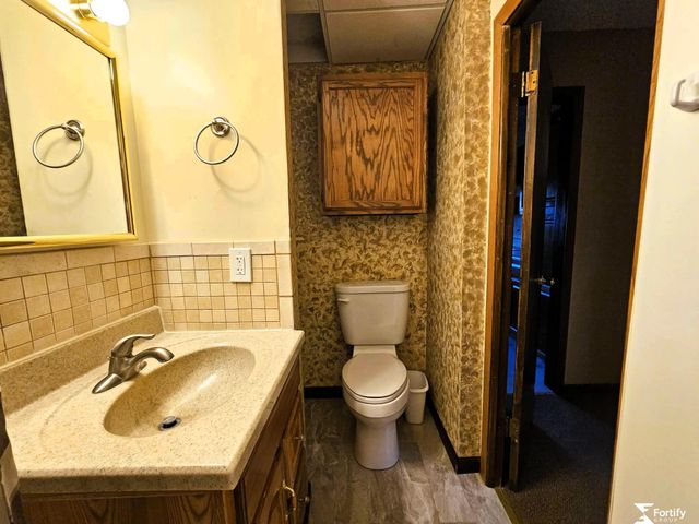 1017 K Street, Geneva, NE 68361