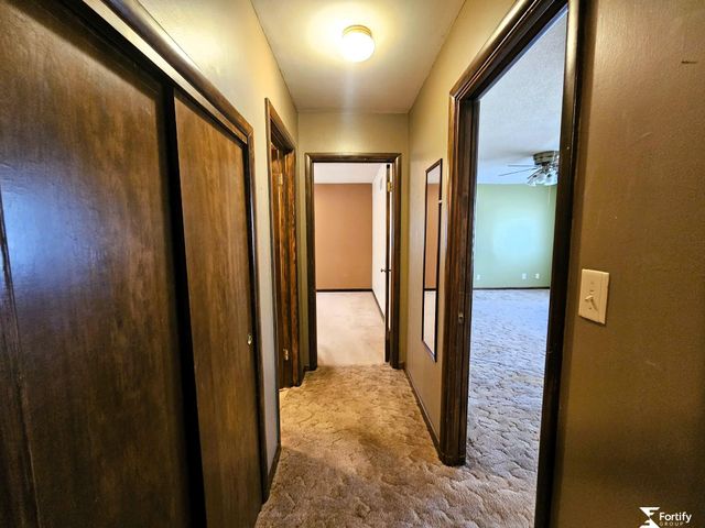 1017 K Street, Geneva, NE 68361