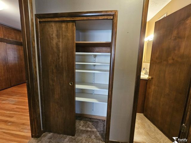 1017 K Street, Geneva, NE 68361