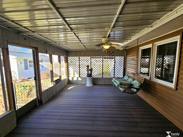 1017 K Street, Geneva, NE 68361