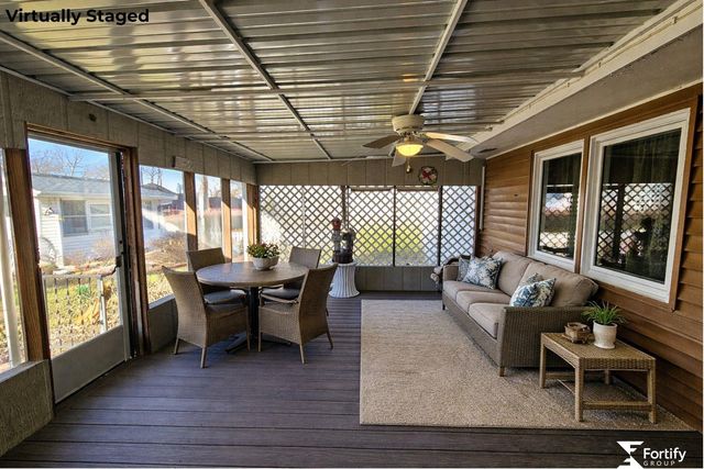 1017 K Street, Geneva, NE 68361