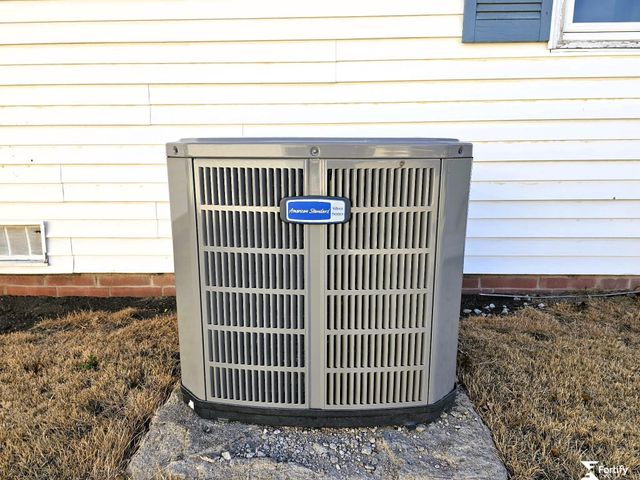 1017 K Street, Geneva, NE 68361