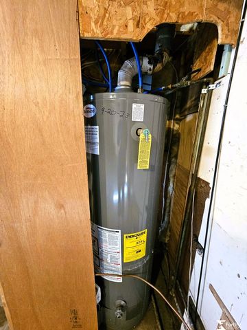 1017 K Street, Geneva, NE 68361