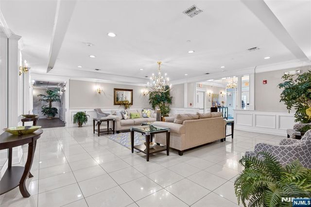 9210 Ravenscroft Road 627, Clifton, NJ 07013