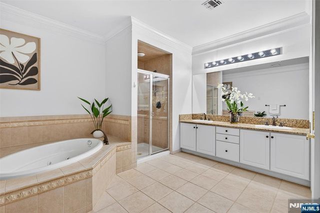 9210 Ravenscroft Road 627, Clifton, NJ 07013