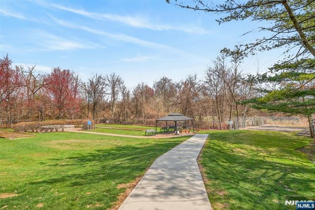 9210 Ravenscroft Road 627, Clifton, NJ 07013