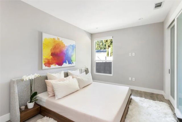 4731 Topanga Canyon Boulevard, Woodland Hills, CA 91364