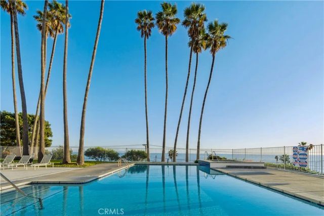 17350 W Sunset, Pacific Palisades, CA 90272