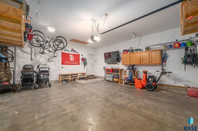 4600 S Grinnell Ave Avenue, Sioux Falls, SD 57106