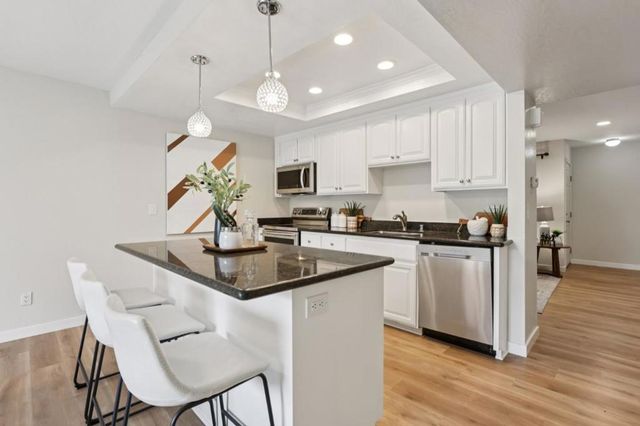 1271 Crescent Terrace, Sunnyvale, CA 94087