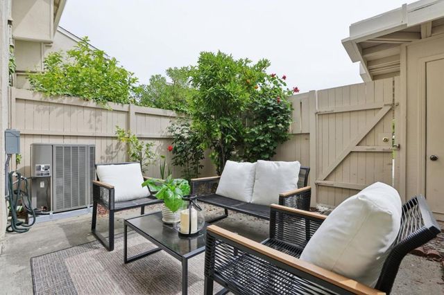 1271 Crescent Terrace, Sunnyvale, CA 94087