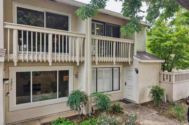 1271 Crescent Terrace, Sunnyvale, CA 94087