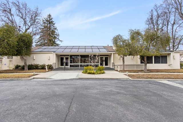 1271 Crescent Terrace, Sunnyvale, CA 94087