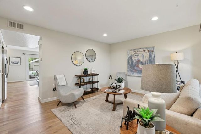 1271 Crescent Terrace, Sunnyvale, CA 94087