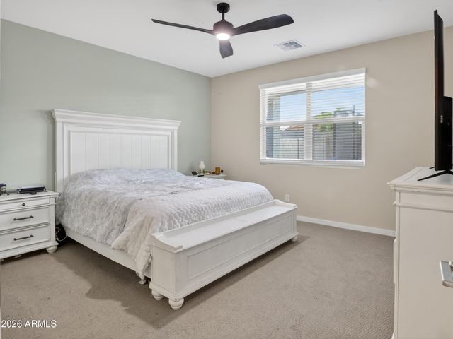 17381 W RUNNING DEER Trail, Surprise, AZ 85387