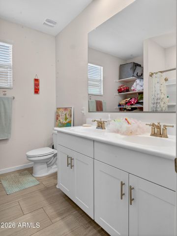 17381 W RUNNING DEER Trail, Surprise, AZ 85387