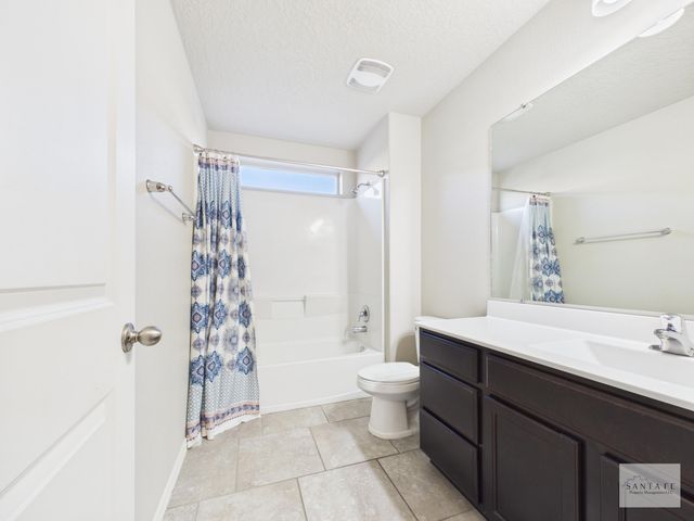 8716 Warm Wind Place NW, Albuquerque, NM 87120