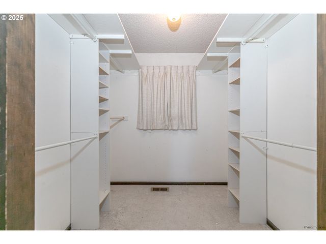 43232 Se KLEINSMITH Rd, Sandy, OR 97055