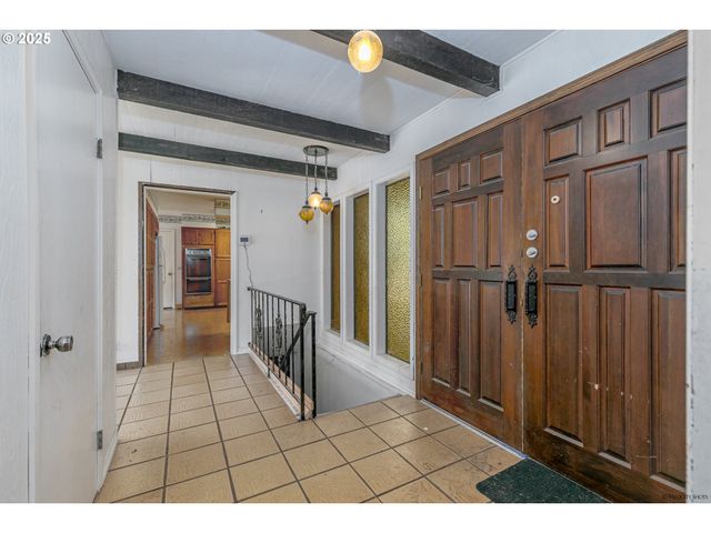 43232 Se KLEINSMITH Rd, Sandy, OR 97055