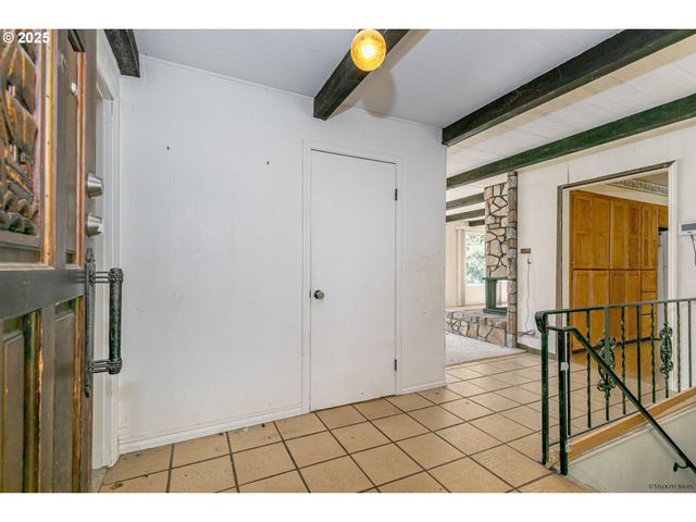 43232 Se KLEINSMITH Rd, Sandy, OR 97055