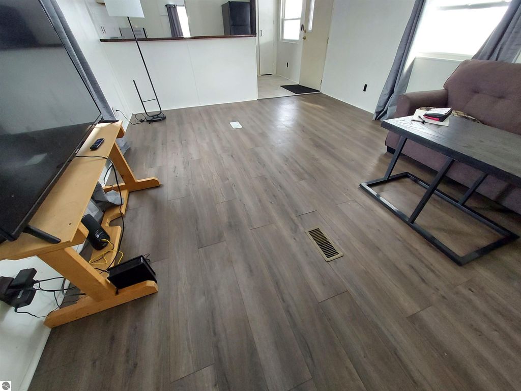 Image 22 of property listing at 860 Manor Lane, Traverse City, MI 49686