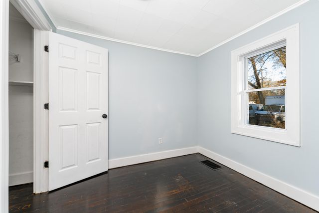 156 Abbie Street Se, City Of Wyoming, MI 49548