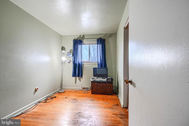 6908 DRYLOG ST, Capitol Heights, MD 20743