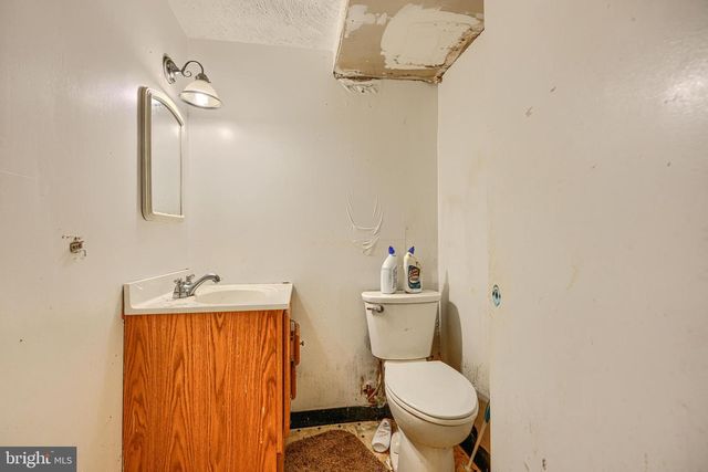 6908 DRYLOG ST, Capitol Heights, MD 20743