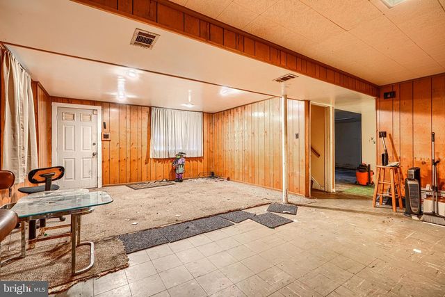 6908 DRYLOG ST, Capitol Heights, MD 20743