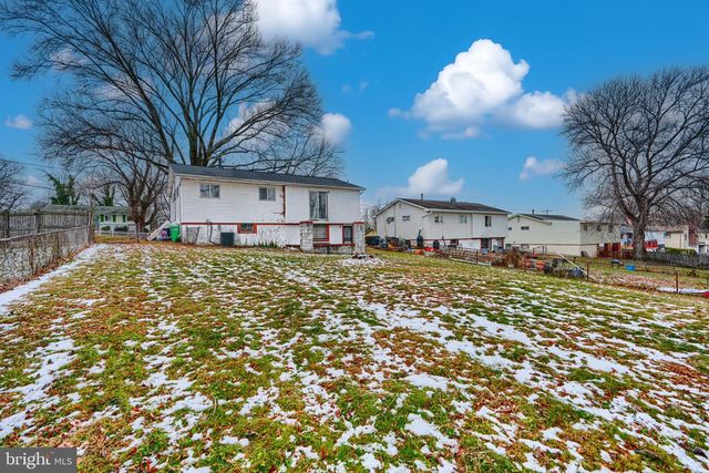 6908 DRYLOG ST, Capitol Heights, MD 20743