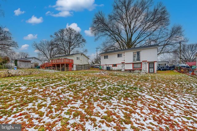 6908 DRYLOG ST, Capitol Heights, MD 20743