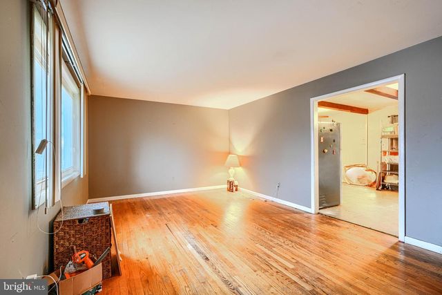 6908 DRYLOG ST, Capitol Heights, MD 20743