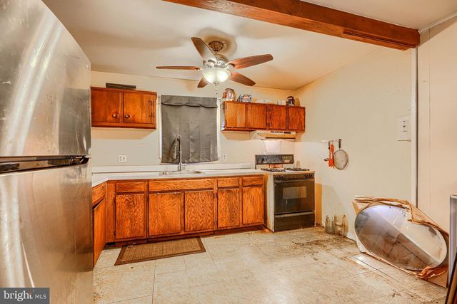 6908 DRYLOG ST, Capitol Heights, MD 20743