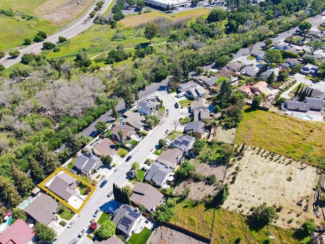 4950 Scarlett Way, San Jose, CA 95111