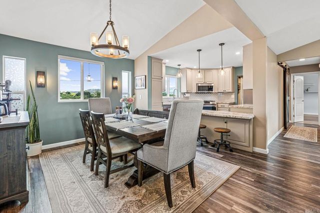 2816 Pioneer Way, Jamul, CA 91935