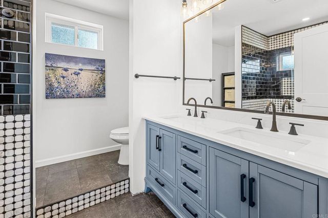 2816 Pioneer Way, Jamul, CA 91935