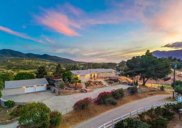 2816 Pioneer Way, Jamul, CA 91935