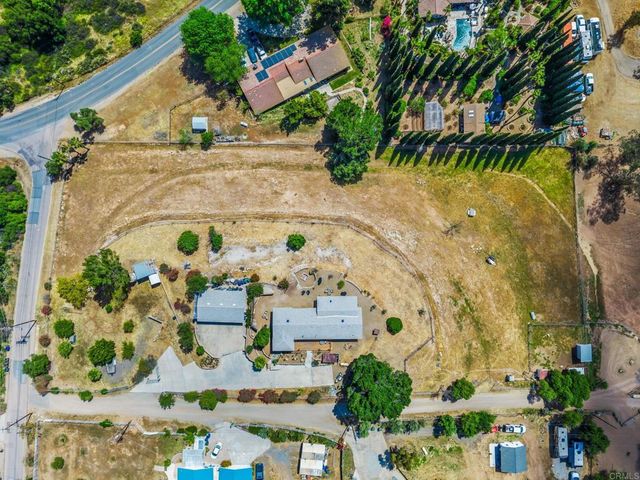 2816 Pioneer Way, Jamul, CA 91935