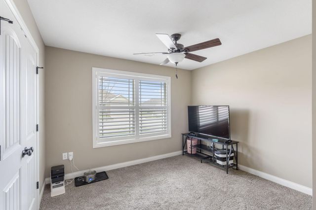 3600 MEANDERING CT, Columbia, MO 65202