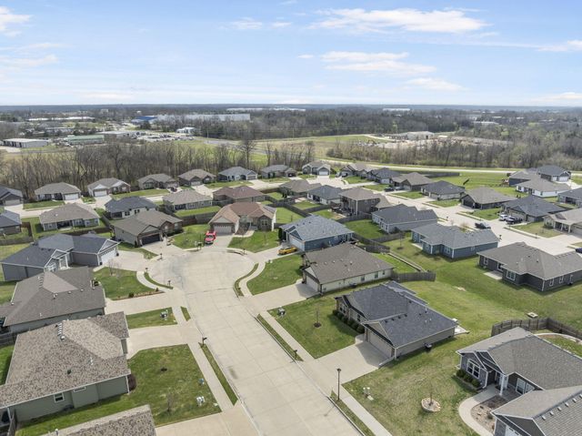 3600 MEANDERING CT, Columbia, MO 65202